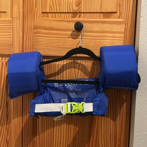 Puddle Jumper - Picture 3 of 4